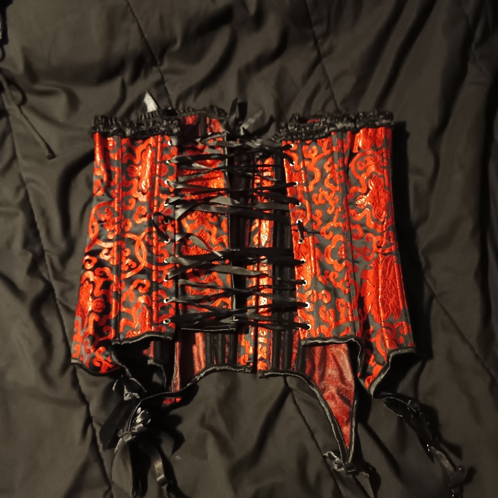 Red/black Overbust Corset bustier w/garter straps